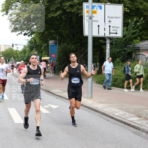 29.06.2025 - hella hamburg halbmarathon Yannick Fuchs http://msf.ph/oto/8203092 29.06.2025 10:32:09 20KM 1290, 1505, 2196, 2404, 3790, 5042, 5791, 5923, 6047, 6458, 9017, 9914, 9944, 10190, 10451, 10922, 11106, 11423, 12739, 12900, 13141, 13148, 13372, 13854, 14387, 15178, 15410, 16992, 17125, 17137, 18103, 18159, 18216, 18357, 18986 meine-sportfotos.de