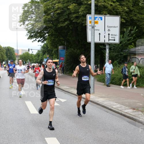29.06.2025 - hella hamburg halbmarathon Yannick Fuchs http://msf.ph/oto/8203152 29.06.2025 10:32:09 20KM 1290, 1505, 2196, 2404, 3790, 5042, 5791, 5923, 6047, 6458, 9017, 9914, 9944, 10190, 10451, 10922, 11106, 11423, 12739, 12900, 13141, 13148, 13372, 13854, 14387, 15178, 15410, 16992, 17125, 17137, 18103, 18159, 18216, 18357, 18986 meine-sportfotos.de