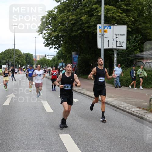 29.06.2025 - hella hamburg halbmarathon Yannick Fuchs http://msf.ph/oto/8203291 29.06.2025 10:32:10 20KM 1290, 1505, 2196, 2404, 3790, 5042, 5791, 5923, 6047, 6458, 9017, 9914, 9944, 10190, 10451, 10922, 11106, 11423, 12739, 12900, 13141, 13148, 13372, 13854, 14387, 15410, 16992, 17137, 18103, 18159, 18216, 18357, 18986 meine-sportfotos.de