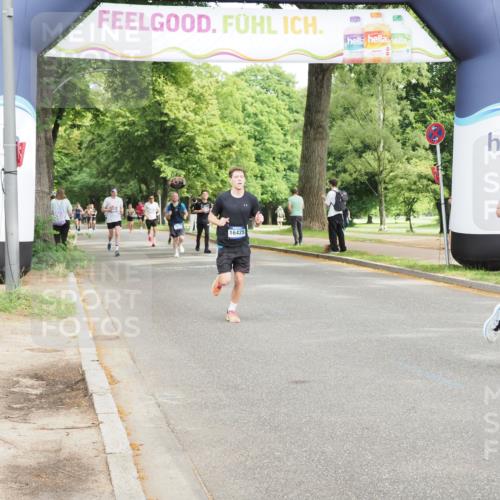 29.06.2025 - hella hamburg halbmarathon MichiJ http://msf.ph/oto/8203320 29.06.2025 10:21:56 Zwischen KM18-KM19 1707, 1990, 4679, 11150, 13686, 14276, 16425 meine-sportfotos.de