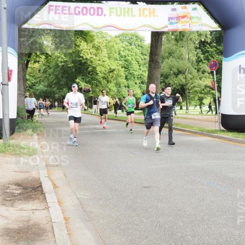 29.06.2025 - hella hamburg halbmarathon MichiJ http://msf.ph/oto/8203638 29.06.2025 10:21:59 Zwischen KM18-KM19 1707, 1990, 11150, 14276, 16425, 16619 meine-sportfotos.de