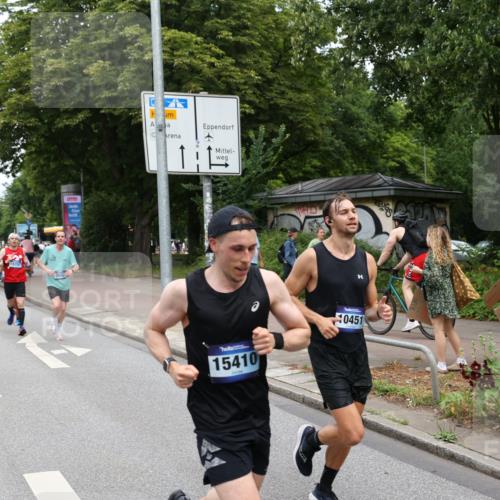 29.06.2025 - hella hamburg halbmarathon Yannick Fuchs http://msf.ph/oto/8203790 29.06.2025 10:32:11 20KM 1290, 1505, 2196, 2404, 3790, 5042, 5791, 5923, 6047, 6458, 9017, 9914, 9944, 10190, 10451, 10922, 11106, 11423, 12739, 12900, 13141, 13148, 13372, 15410, 16992, 17137, 18103, 18159, 18193, 18216, 18357, 18986 meine-sportfotos.de