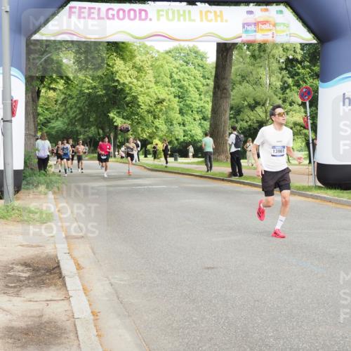 29.06.2025 - hella hamburg halbmarathon MichiJ http://msf.ph/oto/8203928 29.06.2025 10:22:03 Zwischen KM18-KM19 13199, 13961, 16619, 17056 meine-sportfotos.de