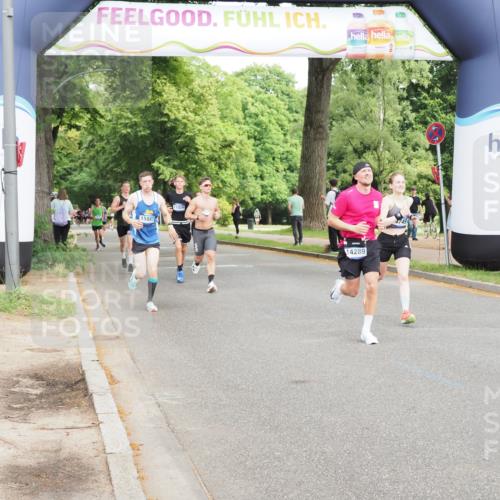 29.06.2025 - hella hamburg halbmarathon MichiJ http://msf.ph/oto/8204040 29.06.2025 10:22:08 Zwischen KM18-KM19 4749, 13199, 13961, 14289, 15887, 17056 meine-sportfotos.de