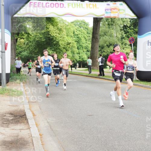 29.06.2025 - hella hamburg halbmarathon MichiJ http://msf.ph/oto/8204068 29.06.2025 10:22:08 Zwischen KM18-KM19 4749, 13199, 13961, 14289, 15887, 17056 meine-sportfotos.de
