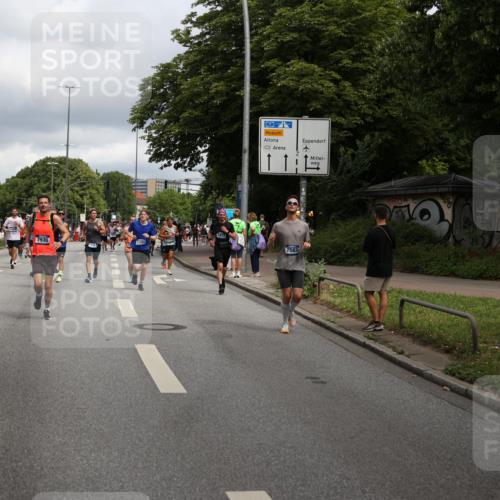 29.06.2025 - hella hamburg halbmarathon Yannick Fuchs http://msf.ph/oto/8204082 29.06.2025 10:44:50 20KM 1461, 1466, 1750, 1817, 2207, 2880, 3654, 4077, 4346, 4816, 5018, 5115, 6027, 6662, 6712, 6795, 7052, 7134, 7397, 7583, 7930, 7932, 8117, 8205, 8572, 8704, 8819, 9057, 11214, 11356, 12016, 12624, 12949, 13008, 13687, 13701, 13808, 13875, 14034, 14125, 14257, 14626, 15362, 15395, 15720, 16285, 16291, 16716, 17129, 17179, 17221, 17384, 18006, 18182, 18370, 18394, 18413, 18489 meine-sportfotos.de