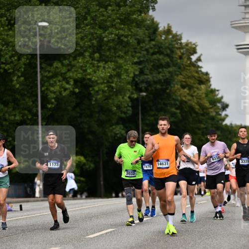 29.06.2025 - hella hamburg halbmarathon Dr. Thomas Lammeyer http://msf.ph/oto/8204143 29.06.2025 10:11:55 Kennedybrücke 1079, 1173, 1427, 1893, 2032, 2136, 3328, 3922, 3929, 4228, 5242, 5899, 6196, 6707, 6713, 6715, 7019, 7476, 7760, 9338, 9967 meine-sportfotos.de