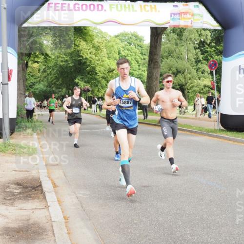 29.06.2025 - hella hamburg halbmarathon MichiJ http://msf.ph/oto/8204181 29.06.2025 10:22:10 Zwischen KM18-KM19 4749, 11929, 13961, 14289, 15887, 17056, 17117, 17175 meine-sportfotos.de