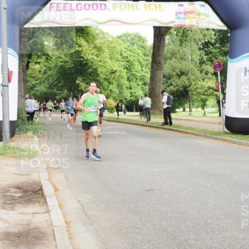 29.06.2025 - hella hamburg halbmarathon MichiJ http://msf.ph/oto/8204676 29.06.2025 10:22:15 Zwischen KM18-KM19 4749, 7723, 11929, 12595, 14289, 14784, 15887, 17117, 17175 meine-sportfotos.de