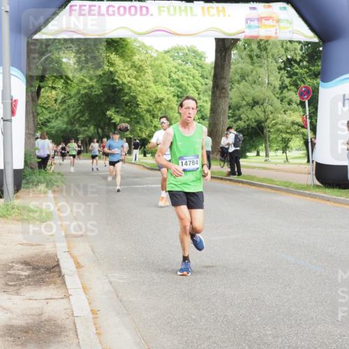 29.06.2025 - hella hamburg halbmarathon MichiJ http://msf.ph/oto/8204809 29.06.2025 10:22:16 Zwischen KM18-KM19 7723, 11929, 12595, 14289, 14784, 17117, 17175 meine-sportfotos.de