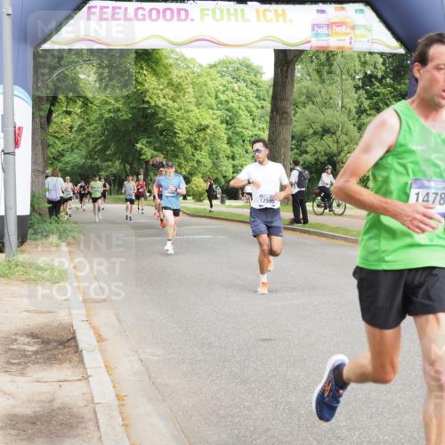 29.06.2025 - hella hamburg halbmarathon MichiJ http://msf.ph/oto/8204870 29.06.2025 10:22:17 Zwischen KM18-KM19 7723, 11929, 12595, 14784, 17117, 17175 meine-sportfotos.de