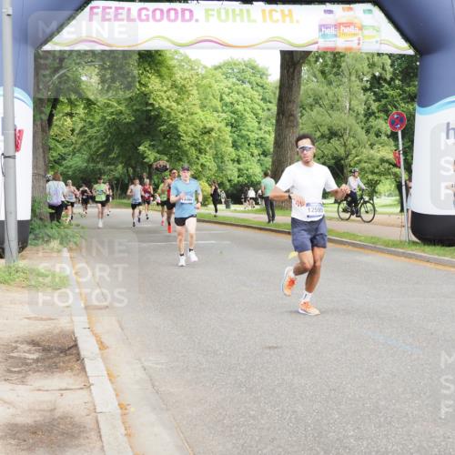 29.06.2025 - hella hamburg halbmarathon MichiJ http://msf.ph/oto/8204926 29.06.2025 10:22:17 Zwischen KM18-KM19 7723, 11929, 12595, 14784, 17117, 17175 meine-sportfotos.de