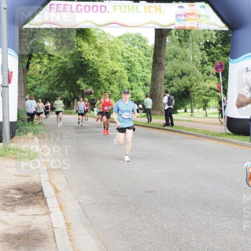 29.06.2025 - hella hamburg halbmarathon MichiJ http://msf.ph/oto/8205005 29.06.2025 10:22:18 Zwischen KM18-KM19 7723, 12595, 14784, 17117 meine-sportfotos.de