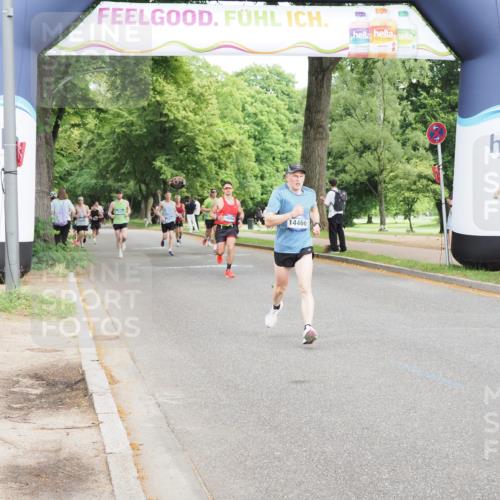 29.06.2025 - hella hamburg halbmarathon MichiJ http://msf.ph/oto/8205094 29.06.2025 10:22:19 Zwischen KM18-KM19 7723, 12595, 14466, 14784 meine-sportfotos.de