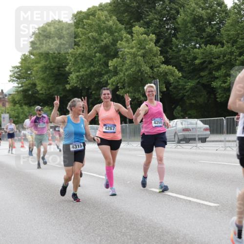 29.06.2025 - hella hamburg halbmarathon Jannik Wohlers http://msf.ph/oto/8205169 29.06.2025 10:25:55 Lombardsbrücke 1300, 3617, 4267, 4268, 4315, 4844, 6159, 6905, 7929, 8306, 8357, 8674, 8942, 11107, 12826, 12827, 13264, 14063, 14726, 14930, 17712 meine-sportfotos.de