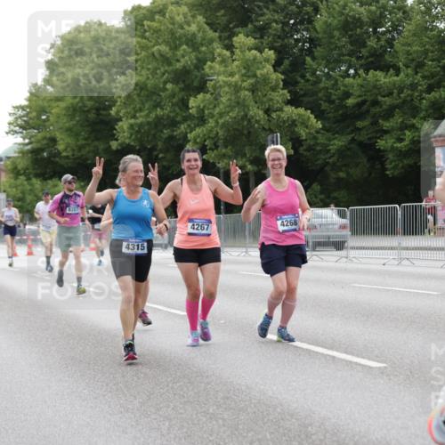 29.06.2025 - hella hamburg halbmarathon Jannik Wohlers http://msf.ph/oto/8205264 29.06.2025 10:25:55 Lombardsbrücke 1300, 3617, 4267, 4268, 4315, 4844, 6159, 6905, 7929, 8306, 8357, 8674, 8942, 11107, 12826, 12827, 13264, 14063, 14726, 14930, 17712 meine-sportfotos.de
