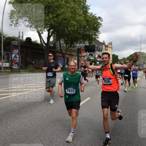29.06.2025 - hella hamburg halbmarathon Yannick Fuchs http://msf.ph/oto/8205594 29.06.2025 10:44:52 20KM 1461, 1466, 1750, 1817, 2207, 2880, 3654, 4077, 4346, 4816, 5018, 5115, 6027, 6662, 6712, 6795, 7052, 7134, 7397, 7583, 7930, 7932, 8117, 8205, 8572, 8704, 8819, 9057, 11214, 11422, 12016, 12949, 13008, 13687, 13701, 13808, 13875, 14034, 14125, 14626, 15362, 15395, 15720, 16285, 16291, 17129, 17179, 17221, 17384, 18006, 18182, 18394, 18413, 18489 meine-sportfotos.de