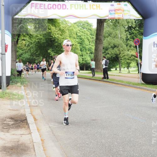 29.06.2025 - hella hamburg halbmarathon MichiJ http://msf.ph/oto/8205825 29.06.2025 10:22:26 Zwischen KM18-KM19 2879, 10453, 14466, 14908, 15326, 16881, 17151, 18854, 19059 meine-sportfotos.de