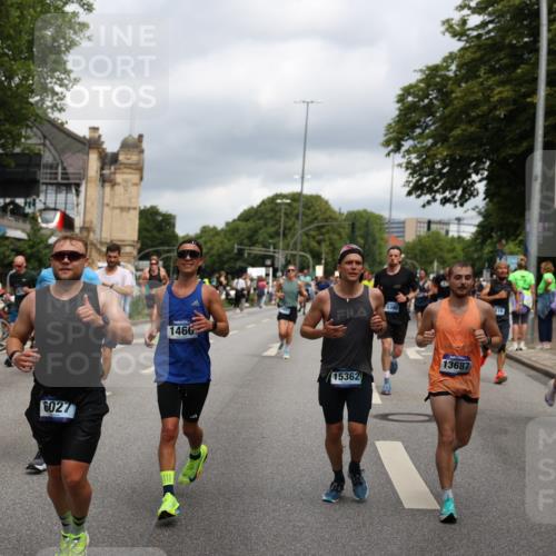 29.06.2025 - hella hamburg halbmarathon Yannick Fuchs http://msf.ph/oto/8206381 29.06.2025 10:44:54 20KM 1461, 1466, 1750, 1817, 2207, 2540, 2880, 3654, 4077, 4816, 5018, 5115, 6027, 6662, 6712, 6795, 7052, 7134, 7369, 7397, 7583, 7930, 7932, 8117, 8205, 8261, 8572, 8819, 9057, 11214, 11422, 12016, 12778, 12949, 13008, 13687, 13701, 13808, 13875, 14034, 14125, 14626, 15362, 15395, 15720, 16285, 16291, 17129, 17179, 17221, 17384, 18006, 18182, 18394, 18413, 18489 meine-sportfotos.de