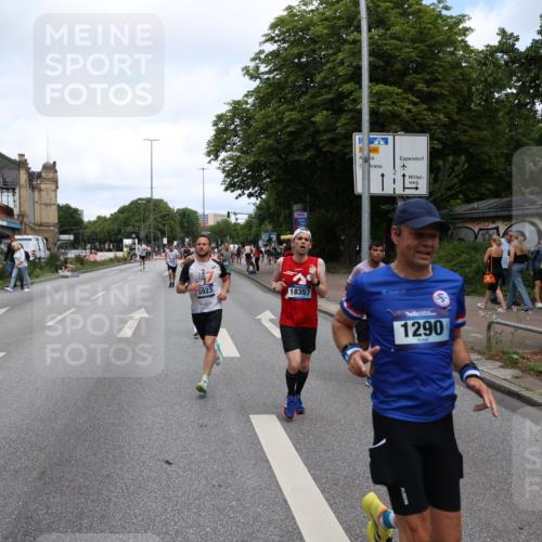 29.06.2025 - hella hamburg halbmarathon Yannick Fuchs http://msf.ph/oto/8206401 29.06.2025 10:32:14 20KM 1290, 1505, 2196, 2404, 3790, 5042, 5791, 5923, 6047, 6458, 9017, 9944, 10190, 10451, 10922, 11106, 11423, 12739, 12900, 13148, 13372, 13595, 15410, 15888, 16992, 17137, 17726, 18103, 18159, 18193, 18216, 18357, 18986 meine-sportfotos.de