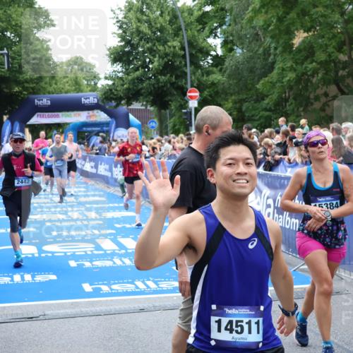 29.06.2025 - hella hamburg halbmarathon Zöllner http://msf.ph/oto/8206499 29.06.2025 10:48:50 Ziel 1094, 1884, 1892, 2442, 9482, 11519, 12533, 15309, 15384, 16653, 17007 meine-sportfotos.de