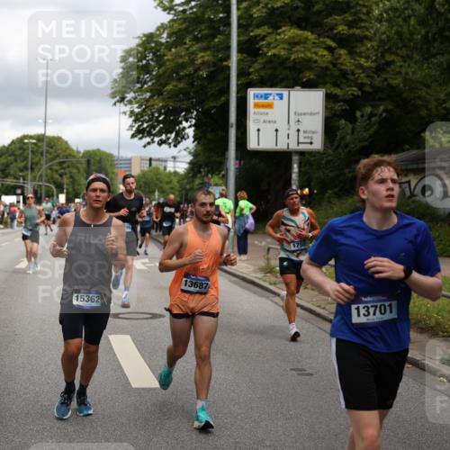 29.06.2025 - hella hamburg halbmarathon Yannick Fuchs http://msf.ph/oto/8206539 29.06.2025 10:44:55 20KM 1461, 1466, 1750, 1817, 2207, 2540, 2880, 3654, 4077, 4816, 5018, 5115, 6027, 6662, 6712, 7052, 7134, 7369, 7397, 7583, 7930, 7932, 8117, 8205, 8261, 8572, 8819, 9057, 11214, 11422, 12016, 12778, 12949, 13008, 13687, 13701, 13808, 13875, 14034, 14125, 14626, 15362, 15395, 15720, 16285, 16291, 17129, 17179, 17221, 17384, 18006, 18182, 18394, 18413, 18489 meine-sportfotos.de