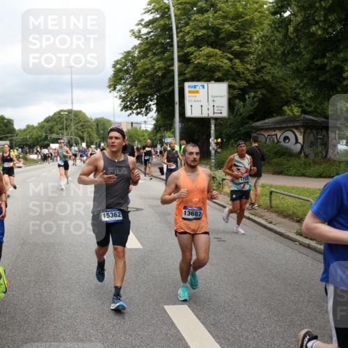 29.06.2025 - hella hamburg halbmarathon Yannick Fuchs http://msf.ph/oto/8206800 29.06.2025 10:44:55 20KM 1461, 1466, 1750, 1817, 2207, 2540, 2880, 3654, 4077, 4816, 5018, 5115, 6027, 6662, 6712, 7052, 7134, 7369, 7397, 7583, 7930, 7932, 8117, 8205, 8261, 8572, 8819, 9057, 11214, 11422, 12016, 12778, 12949, 13008, 13687, 13701, 13808, 13875, 14034, 14125, 14626, 15362, 15395, 15720, 16285, 16291, 17129, 17179, 17221, 17384, 18006, 18182, 18394, 18413, 18489 meine-sportfotos.de