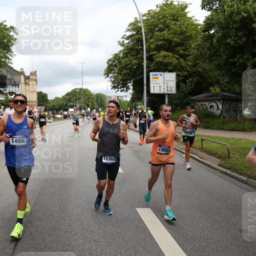 29.06.2025 - hella hamburg halbmarathon Yannick Fuchs http://msf.ph/oto/8206865 29.06.2025 10:44:55 20KM 1461, 1466, 1750, 1817, 2207, 2540, 2880, 3654, 4077, 4816, 5018, 5115, 6027, 6662, 6712, 7052, 7134, 7369, 7397, 7583, 7930, 7932, 8117, 8205, 8261, 8572, 8819, 9057, 11214, 11422, 12016, 12778, 12949, 13008, 13687, 13701, 13808, 13875, 14034, 14125, 14626, 15362, 15395, 15720, 16285, 16291, 17129, 17179, 17221, 17384, 18006, 18182, 18394, 18413, 18489 meine-sportfotos.de