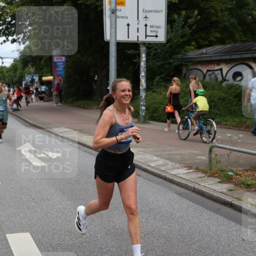 29.06.2025 - hella hamburg halbmarathon Yannick Fuchs http://msf.ph/oto/8207501 29.06.2025 10:32:15 20KM 1290, 1505, 2196, 2404, 3480, 3790, 5042, 5791, 5923, 6047, 6458, 9017, 9944, 10190, 10451, 10922, 11106, 11423, 12739, 12900, 13148, 13372, 13595, 15410, 15888, 16992, 17726, 18103, 18193, 18216, 18357, 18986 meine-sportfotos.de