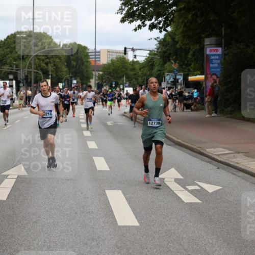 29.06.2025 - hella hamburg halbmarathon Yannick Fuchs http://msf.ph/oto/8207639 29.06.2025 10:32:16 20KM 1290, 1505, 2196, 2404, 3480, 3790, 5042, 5791, 5923, 6047, 9017, 9944, 10190, 10451, 10922, 11106, 11423, 12739, 12900, 13148, 13372, 13595, 15410, 15888, 17726, 18103, 18193, 18216, 18357, 18986 meine-sportfotos.de