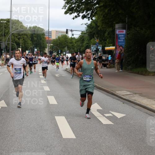 29.06.2025 - hella hamburg halbmarathon Yannick Fuchs http://msf.ph/oto/8207740 29.06.2025 10:32:16 20KM 1290, 1505, 2196, 2404, 3480, 3790, 5042, 5791, 5923, 6047, 9017, 9944, 10190, 10451, 10922, 11106, 11423, 12739, 12900, 13148, 13372, 13595, 15410, 15888, 17726, 18103, 18193, 18216, 18357, 18986 meine-sportfotos.de