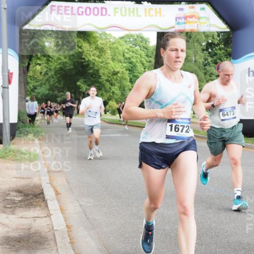 29.06.2025 - hella hamburg halbmarathon MichiJ http://msf.ph/oto/8207801 29.06.2025 10:22:42 Zwischen KM18-KM19 1910, 1959, 2836, 6473, 8956, 14975, 16148, 16724, 16755, 18455, 18731 meine-sportfotos.de