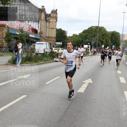 29.06.2025 - hella hamburg halbmarathon Yannick Fuchs http://msf.ph/oto/8208051 29.06.2025 10:32:18 20KM 1290, 1505, 2404, 3480, 3790, 5042, 5791, 5923, 6047, 9017, 9944, 10190, 10451, 10922, 11106, 11423, 12739, 12900, 13148, 13372, 13595, 13900, 15888, 17726, 18103, 18193, 18216, 18277, 18357, 18986 meine-sportfotos.de