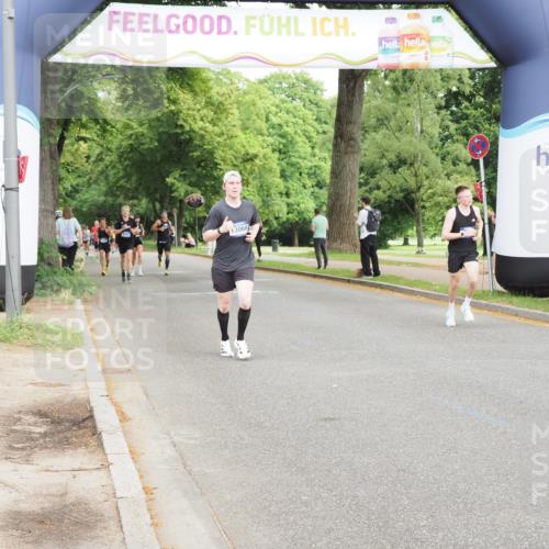 29.06.2025 - hella hamburg halbmarathon MichiJ http://msf.ph/oto/8208233 29.06.2025 10:22:46 Zwischen KM18-KM19 1959, 2836, 6473, 12290, 13066, 14549, 14975, 16148, 16724, 17802, 18455, 18731 meine-sportfotos.de