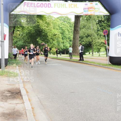 29.06.2025 - hella hamburg halbmarathon MichiJ http://msf.ph/oto/8208548 29.06.2025 10:22:48 Zwischen KM18-KM19 6473, 12290, 13066, 14549, 14975, 17802, 18455, 18731 meine-sportfotos.de