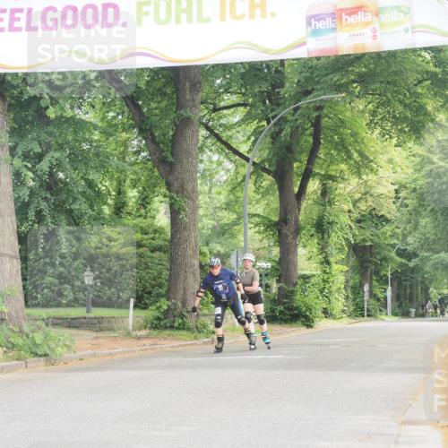 29.06.2025 - hella hamburg halbmarathon KatJ http://msf.ph/oto/8208591 29.06.2025 09:34:28 Zwischen KM18-KM19  meine-sportfotos.de