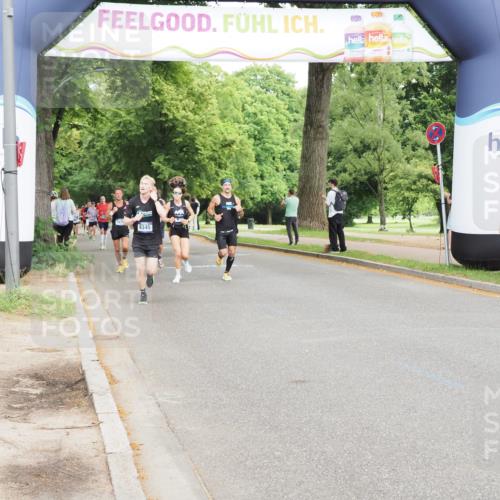 29.06.2025 - hella hamburg halbmarathon MichiJ http://msf.ph/oto/8208661 29.06.2025 10:22:49 Zwischen KM18-KM19 4246, 12290, 13066, 14549, 17802, 18731 meine-sportfotos.de