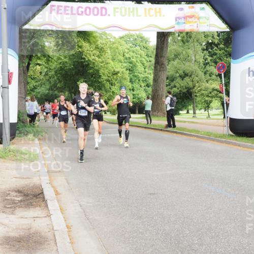 29.06.2025 - hella hamburg halbmarathon MichiJ http://msf.ph/oto/8208718 29.06.2025 10:22:50 Zwischen KM18-KM19 4246, 12290, 13066, 14310, 14549, 17802 meine-sportfotos.de