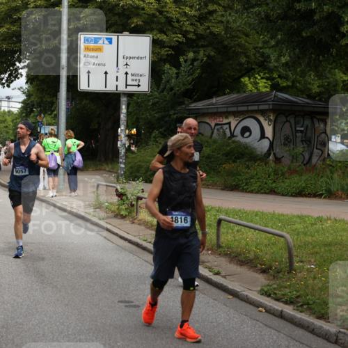 29.06.2025 - hella hamburg halbmarathon Yannick Fuchs http://msf.ph/oto/8208753 29.06.2025 10:45:00 20KM 1461, 1466, 1750, 1817, 2207, 2411, 2540, 2880, 3654, 4077, 4816, 5018, 6027, 7052, 7134, 7369, 7397, 8117, 8205, 8261, 8819, 9057, 10215, 10603, 11214, 11422, 11512, 12016, 12778, 12949, 13687, 13701, 13808, 13875, 14125, 14626, 15362, 15395, 15720, 16285, 16291, 17129, 17179, 17221, 17823, 18006, 18182, 18394, 18413, 18489, 19007 meine-sportfotos.de