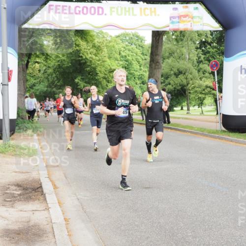 29.06.2025 - hella hamburg halbmarathon MichiJ http://msf.ph/oto/8208977 29.06.2025 10:22:51 Zwischen KM18-KM19 4246, 9345, 12290, 13066, 14310, 14549, 17802 meine-sportfotos.de