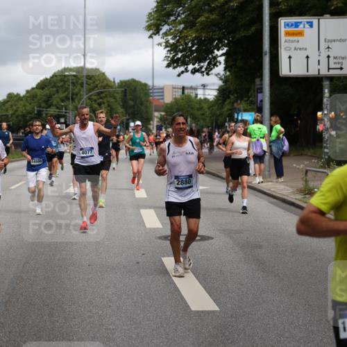 29.06.2025 - hella hamburg halbmarathon Yannick Fuchs http://msf.ph/oto/8208979 29.06.2025 10:45:05 20KM 1366, 1461, 2207, 2411, 2540, 2880, 3654, 4077, 4816, 5018, 5336, 5600, 7052, 7134, 7369, 8117, 8205, 8261, 8508, 8819, 9057, 10057, 10215, 10508, 10603, 11214, 11422, 11512, 11733, 12016, 12778, 12949, 13073, 13808, 14125, 15480, 15720, 15871, 16285, 16291, 16907, 17129, 17221, 17823, 18006, 18182, 18413, 18489, 19007 meine-sportfotos.de