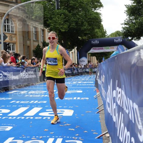 29.06.2025 - hella hamburg halbmarathon Strokosch-Dieckow http://msf.ph/oto/8209175 29.06.2025 10:20:55 Ziel 6530, 11210, 14766, 17402, 19075 meine-sportfotos.de
