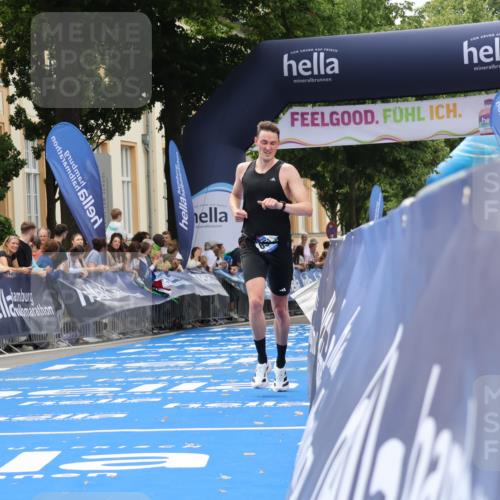 29.06.2025 - hella hamburg halbmarathon Strokosch-Dieckow http://msf.ph/oto/8209297 29.06.2025 10:21:00 Ziel 6530, 14717, 16120, 19075 meine-sportfotos.de