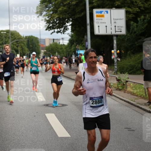 29.06.2025 - hella hamburg halbmarathon Yannick Fuchs http://msf.ph/oto/8209337 29.06.2025 10:45:06 20KM 1366, 1461, 2411, 2540, 2880, 3654, 4077, 4816, 5018, 5336, 5600, 7052, 7134, 7369, 8117, 8205, 8261, 8508, 8819, 8989, 9057, 10057, 10215, 10508, 10603, 11214, 11422, 11512, 11733, 12016, 12778, 12949, 13073, 13808, 14125, 15480, 15720, 15871, 16285, 16291, 16907, 17129, 17221, 17823, 18006, 18182, 18413, 18489, 19007 meine-sportfotos.de