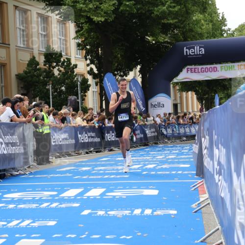 29.06.2025 - hella hamburg halbmarathon Strokosch-Dieckow http://msf.ph/oto/8209563 29.06.2025 10:21:09 Ziel 14717, 16120 meine-sportfotos.de