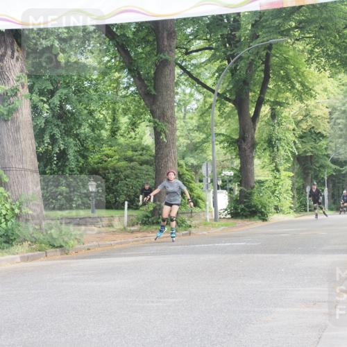 29.06.2025 - hella hamburg halbmarathon KatJ http://msf.ph/oto/8209741 29.06.2025 09:34:47 Zwischen KM18-KM19  meine-sportfotos.de