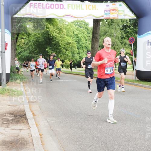 29.06.2025 - hella hamburg halbmarathon MichiJ http://msf.ph/oto/8209971 29.06.2025 10:22:57 Zwischen KM18-KM19 1053, 2243, 4246, 5193, 9345, 10865, 14310, 15902 meine-sportfotos.de