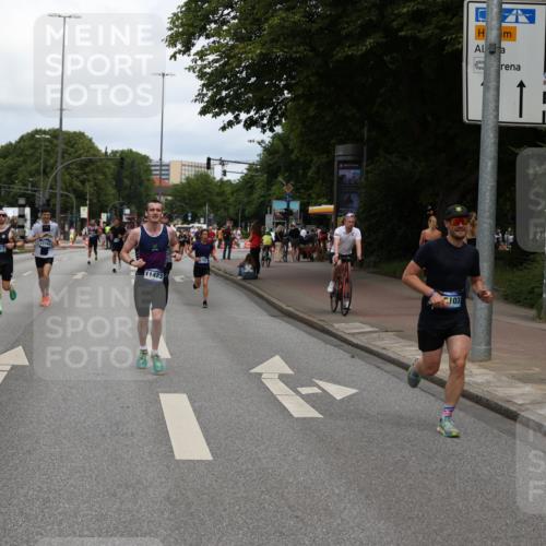 29.06.2025 - hella hamburg halbmarathon Yannick Fuchs http://msf.ph/oto/8210076 29.06.2025 10:32:23 20KM 1505, 2404, 3480, 3790, 5791, 7152, 7154, 9017, 9944, 10793, 10922, 11106, 11423, 12739, 12900, 13148, 13372, 13595, 13900, 15303, 15382, 15888, 16698, 17726, 18103, 18193, 18216, 18277, 18357, 18986 meine-sportfotos.de
