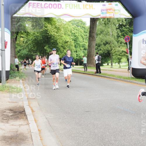 29.06.2025 - hella hamburg halbmarathon MichiJ http://msf.ph/oto/8210275 29.06.2025 10:22:58 Zwischen KM18-KM19 1053, 2243, 5193, 6305, 9345, 10865, 14310, 15902 meine-sportfotos.de