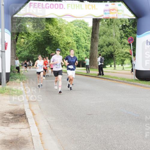 29.06.2025 - hella hamburg halbmarathon MichiJ http://msf.ph/oto/8210291 29.06.2025 10:22:59 Zwischen KM18-KM19 1053, 2243, 5193, 6305, 9345, 9376, 10865, 15902 meine-sportfotos.de